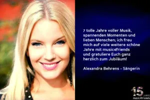 Galeriefoto von 4 flirtenden jungen Menschen bei Saengergesucht.
